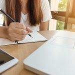 Razones para estudiar una maestría en línea