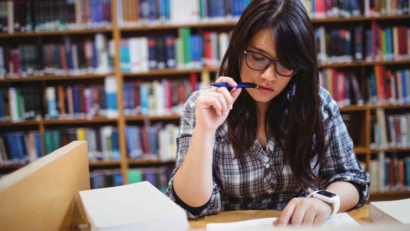 Cómo funcionan las becas universitarias